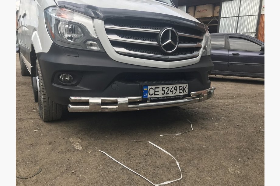 Mercedes Sprinter W906 2006–2018 Frontschutzbügel unten Shark (Edelstahl) 2006-2013 Foto 4