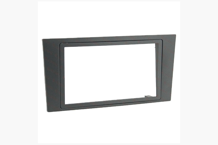 Ford Mondeo 2000-2007 Radioblende (2 DIN) Image