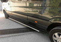 Mercedes Sprinter W907/W910 2018- Trittbretter Duru (2 Stk., Aluminium) Lang/ExtraLang Foto 1