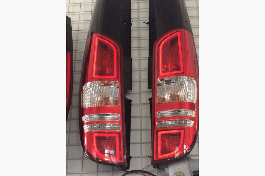 Mercedes Viano 2004-2014 Exklusiv! LED Rückleuchten mit Positionslicht Foto 2
