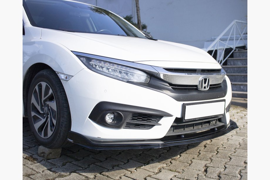 Honda Civic Sedan X 2016-2021 Frontlippe V1 (schwarz) Foto 1