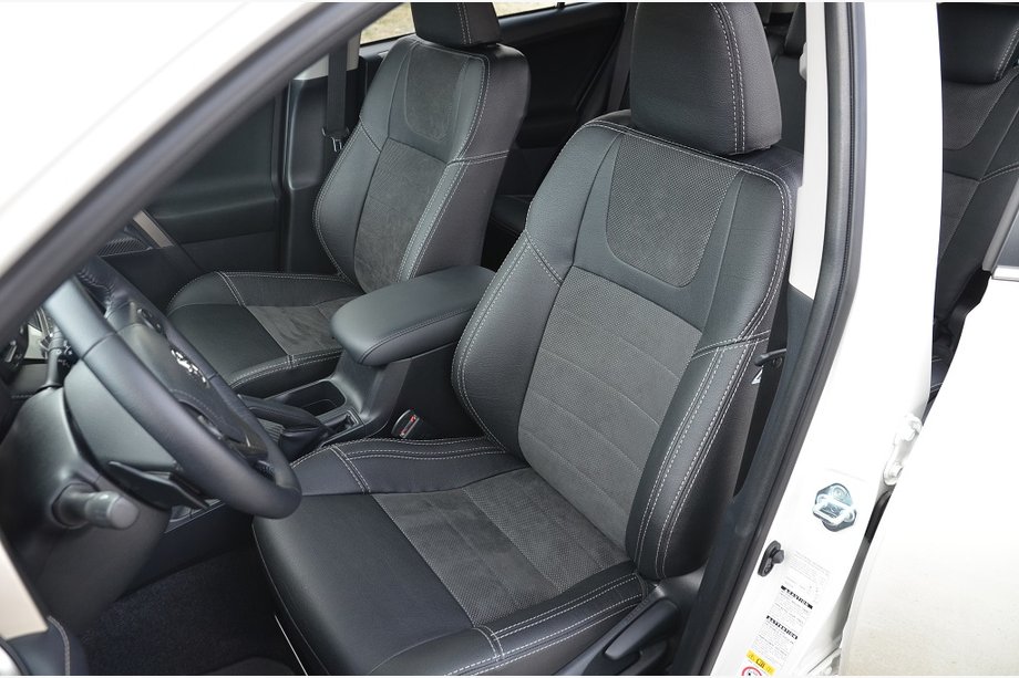 Toyota Rav 4 2013-2018 Autositzbezüge SoyuzAuto Leder-Style Foto 1