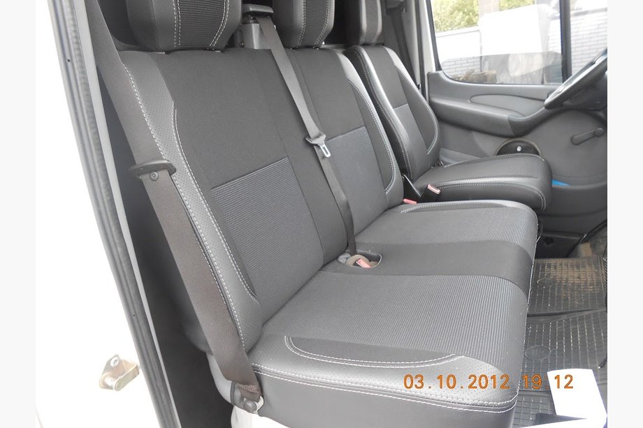 Volkswagen LT 1995-2006 Autositzbezüge (Kunstleder+Stoff, Premium) Foto 4