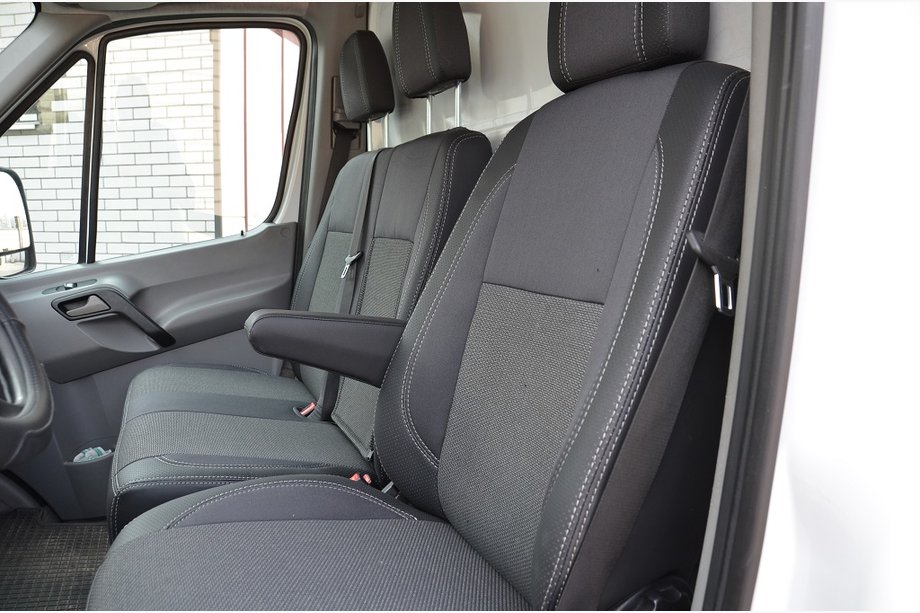 Volkswagen Crafter 2006-2016 Autositzbezüge (Kunstleder↗Stoff, Premium) 2↗1 Foto 2