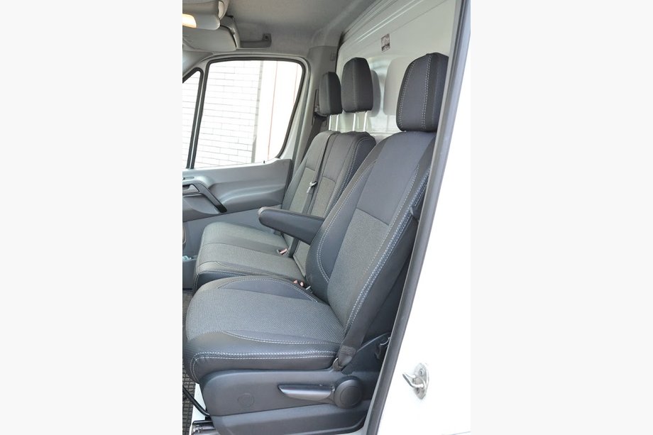 Volkswagen Crafter 2006-2016 Autositzbezüge (Kunstleder↗Stoff, Premium) 2↗1 Foto 3