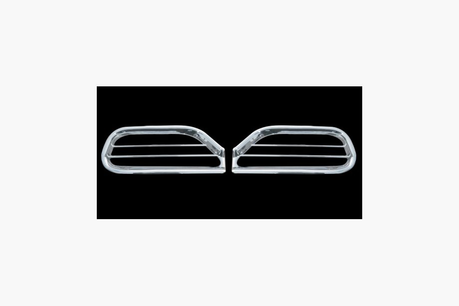 Chevrolet Captiva 2006-2019 Chrom Abdeckungen für hintere Nebelscheinwerfer (2 Stk., Kunststoff) Foto 1