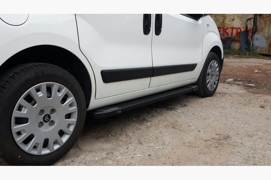 Peugeot Bipper 2008-2017 Seitenschweller Mostu Black (2 Stk, Aluminiumprofil) Foto 6