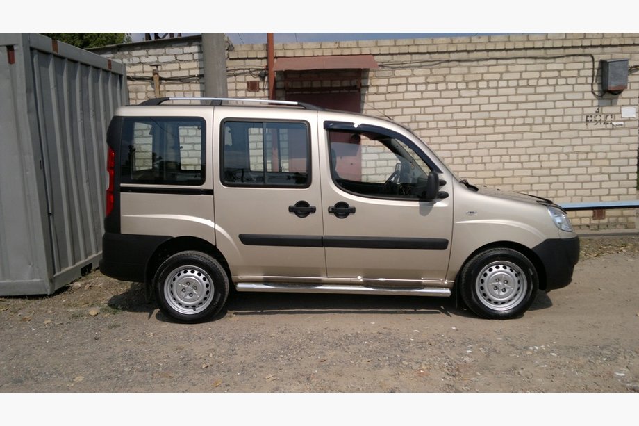 Fiat Doblo I 2005-2010 Dachreling Chrom Standardbasis, Kunststofffüße Foto 11