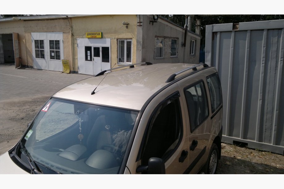 Fiat Doblo I 2005-2010 Dachreling Chrom Standardbasis, Kunststofffüße Foto 13