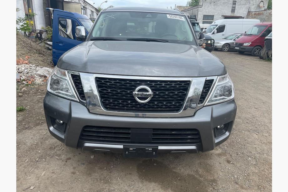 Nissan Patrol Y62 2010-2024 Frontstoßstange komplett (Original 2019) Foto 1