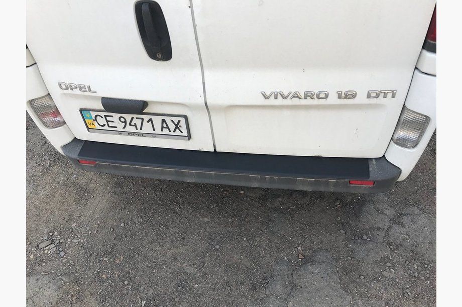 Renault Trafic 2001–2015 Heckstoßstangenabdeckung DDU (ABS) Foto 3