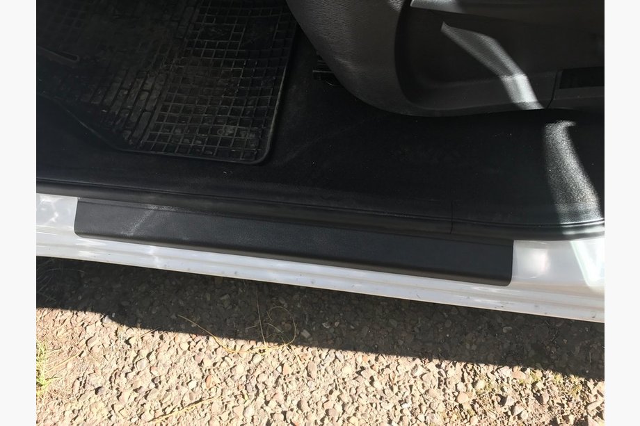 Renault Kangoo 2008–2020 Einstiegsleisten DDU (2 Stk., Kunststoff) Foto 4