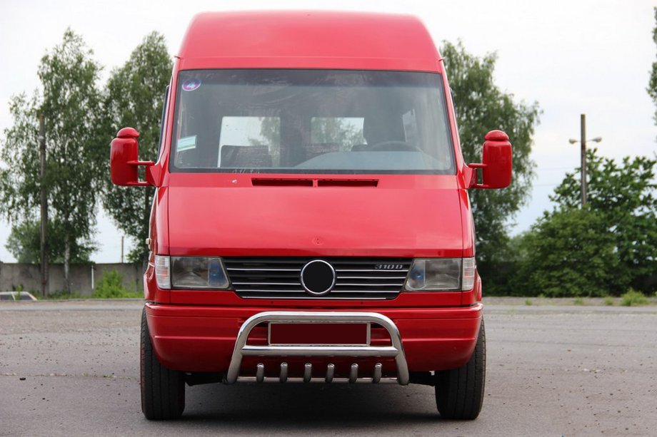 Mercedes Sprinter W901/902/903/904/905 1995–2006 Frontbügel WT008 (Edelstahl) 2000-2006 Foto 2