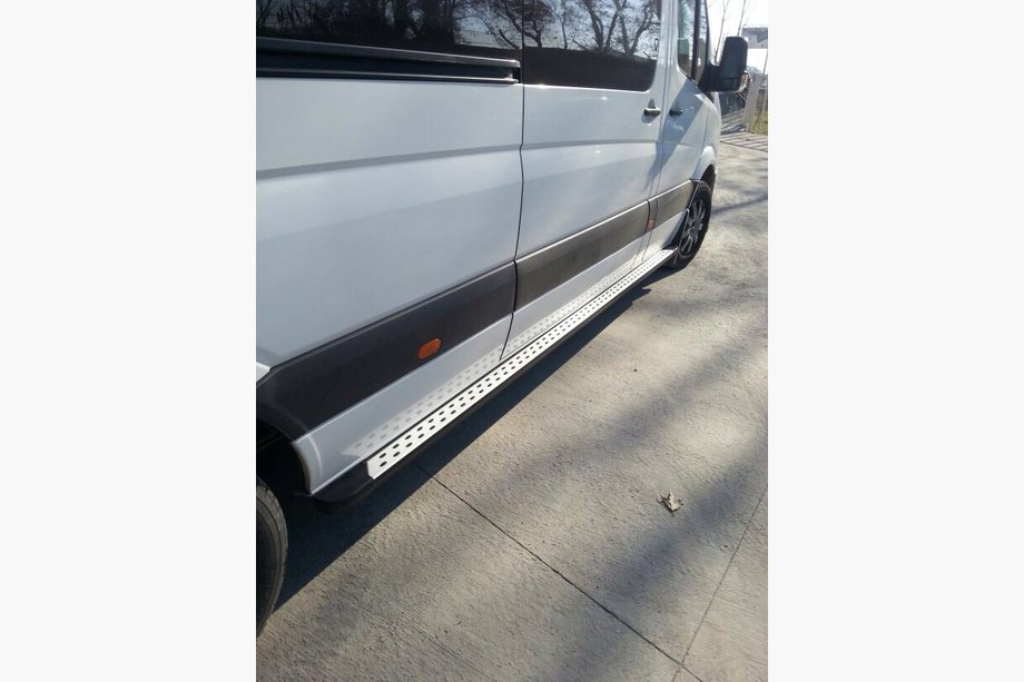 Mercedes Sprinter W906 2006–2018 Seitenschweller DOT-Line (2 Stk., Alu) Langer Radstand Foto 2