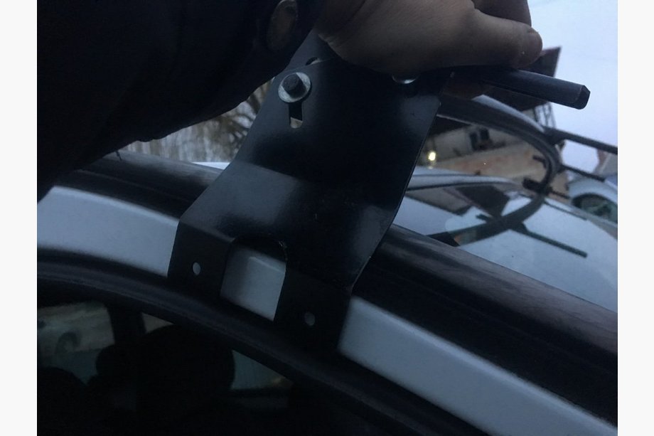 Opel Vivaro 2001–2015 Frontscheibenblende (schwarz glanz, 5mm) Foto 5