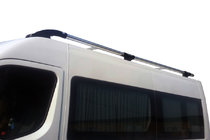 Renault Master 2011-2023 Dachreling Shark Foto 1