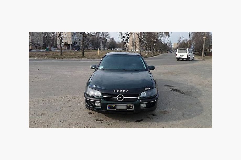 Opel Omega B 1994-2003 Motorhaubenschutz (1993-1999, VIP) Image