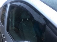 Volkswagen Caddy 2015-2020 Windabweiser (2 Stk, Niken) Foto 4