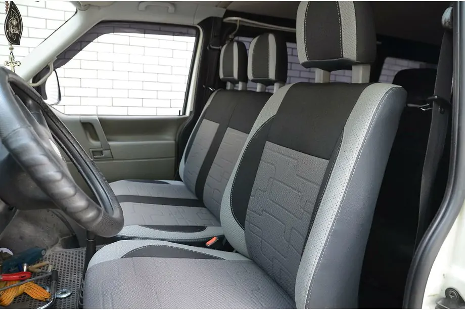 Volkswagen T4 Caravelle/Multivan 1990–2003 Autositzbezüge (Kunstleder↗Stoff, Premium) Image
