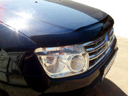 Renault Duster 2008–2017 Motorhaubenschutz VIP Foto 2
