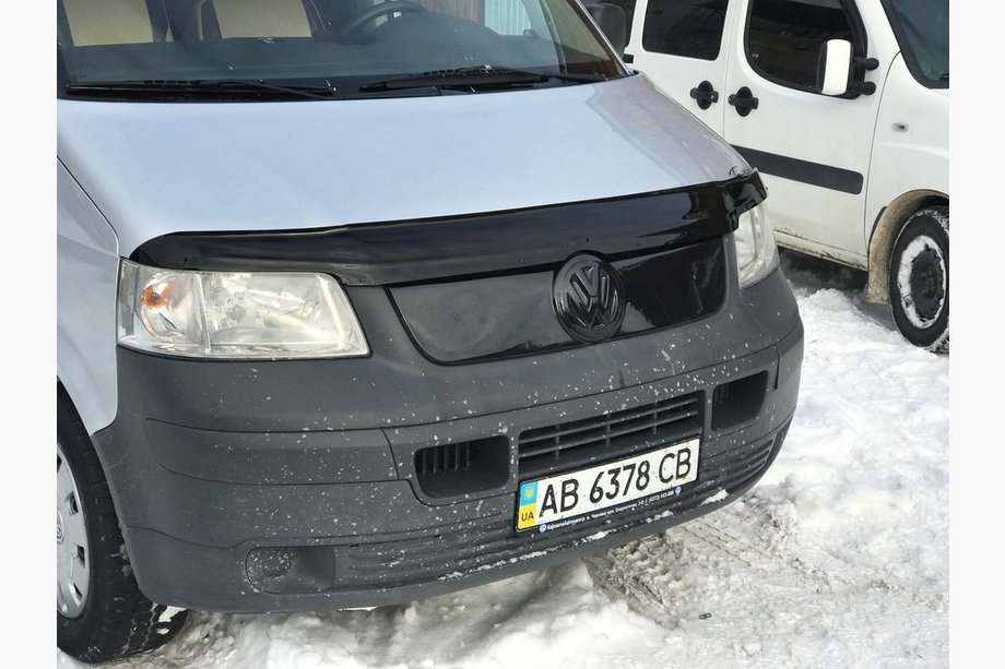 Volkswagen T5 Transporter 2003-2010 Winterabdeckung für Kühlergrill glänzend Foto 4