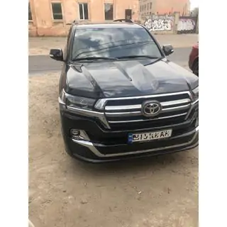 Facelift-Umrüstkit von LC200 2008-2015 auf 2019 Executive Toyota Land Cruiser 200 2007-2021 Foto 4