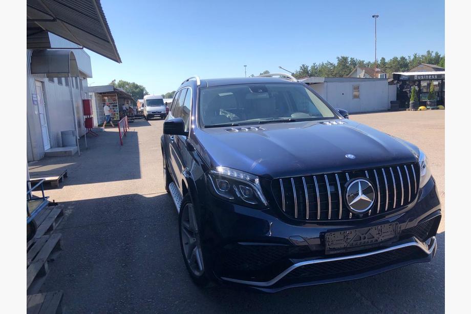 Mercedes GL/GLS class X166 2012-2019 Bodykit mit Front- und Heckstoßstange AMG V1 (GLS63) Foto 2