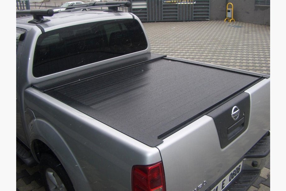 Nissan Navara 2006-2015 Rollcover Image