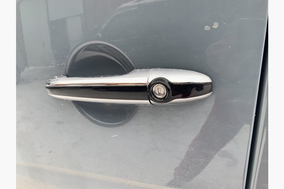 Mercedes Sprinter W906 2006–2018 Chrom Türgriffblenden mit Leiste (4 Stk, Kunststoff) Image