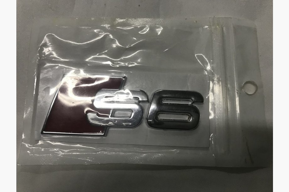 Audi A6 C5 1997-2001 Emblem S6 (Chrom) Image