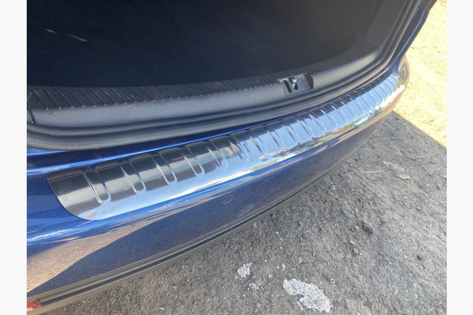 Volkswagen Touran 2003-2010 Heckstoßstangenschutz Carmos Edelstahl Foto 1