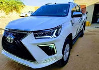Toyota Hilux 2015- Frontstoßstange Lexus-Design V2 (für 2015-2020) Foto 1