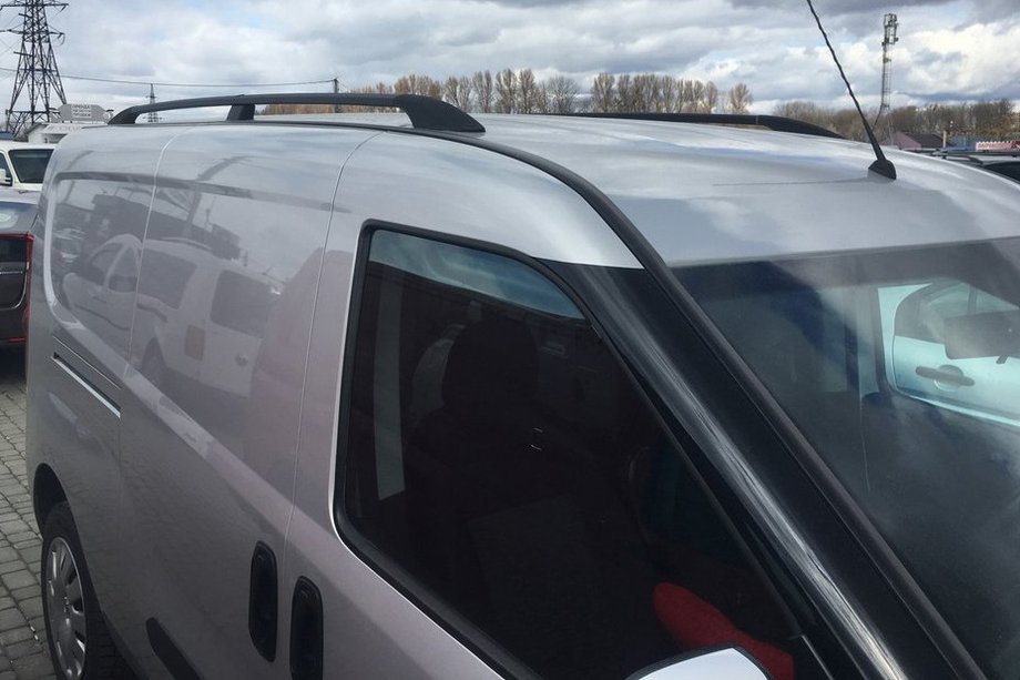 Fiat Doblo II 2010-2022 Dachreling Schwarz Maxi, Metallfuesse Foto 1