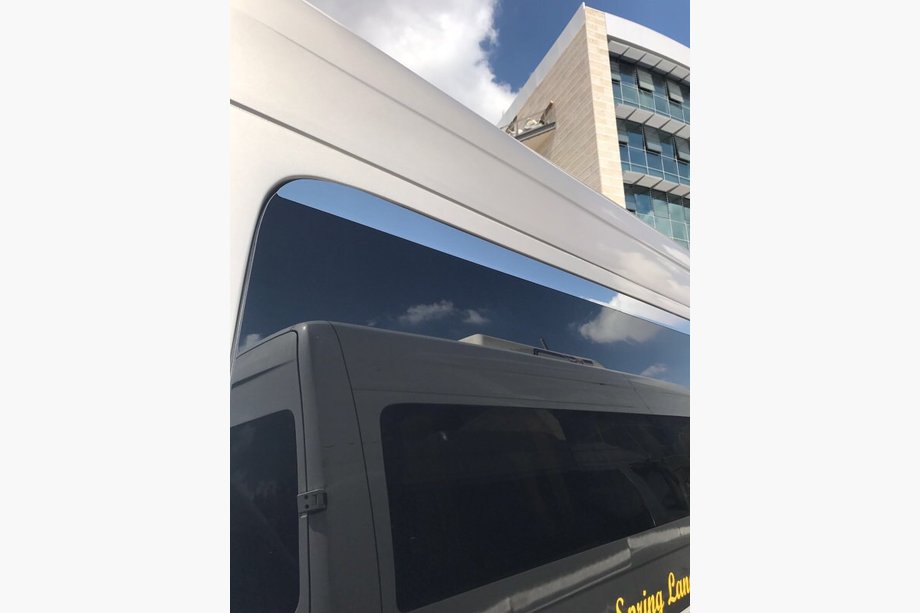 Volkswagen Crafter 2006-2016 Obere Fensterleisten Edelstahl Foto 4