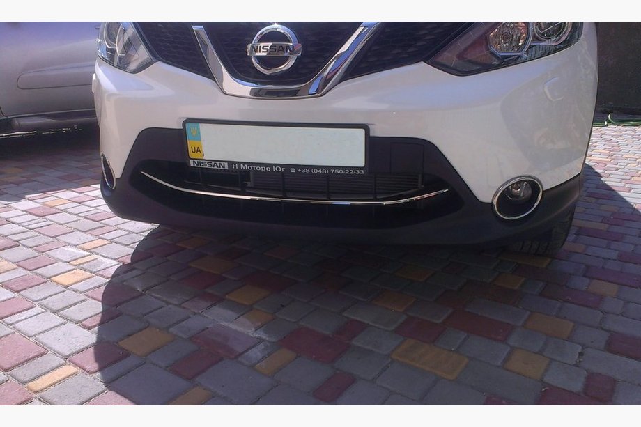Nissan Qashqai 2014-2021 Edelstahl Abdeckung für vordere Stoßstange (2014-2017) Foto 2