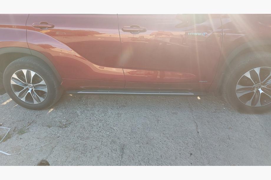 Toyota Highlander 2019- Seitliche Trittbretter OEM V1 (2 Stk., Aluminium) Foto 4