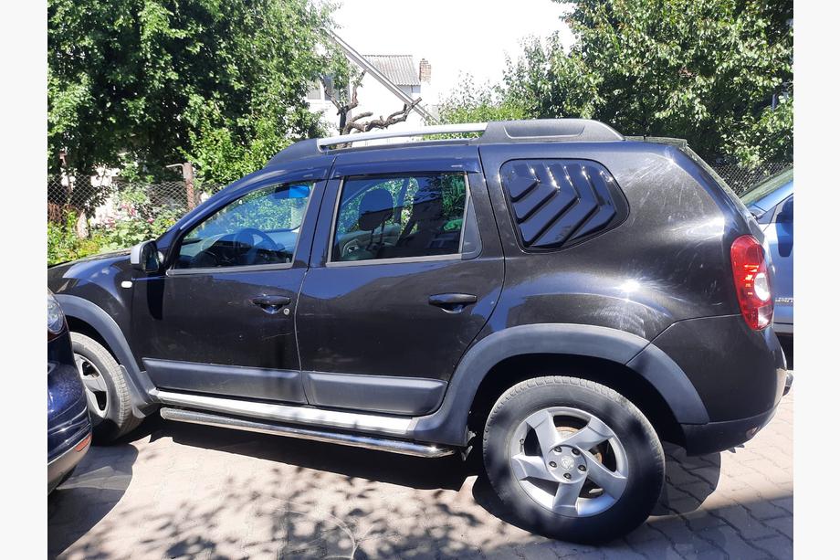 Dacia Duster 2008-2018 Fensterabdeckungen hinten EuroCap (2 Stk, ABS) Image
