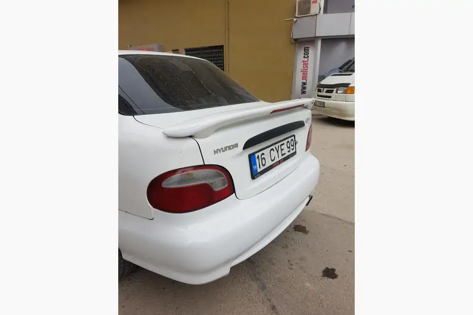Hyundai Accent 1994-1999 Heckspoiler Meliset (grundiert zum Lackieren) Image