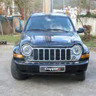Jeep Cherokee/Liberty 2002-2007 Motorhaubenschutz (EuroCap) Foto 5