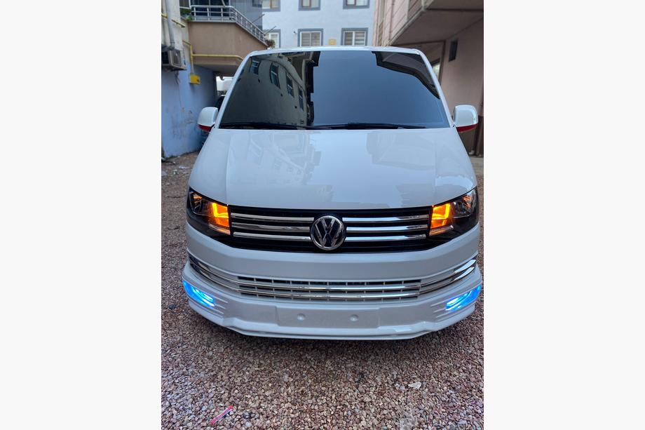 Volkswagen T6 2015-2024 Frontstoßstangenlippe Genis 2015-2018 (grundiert zum Lackieren) Foto 2
