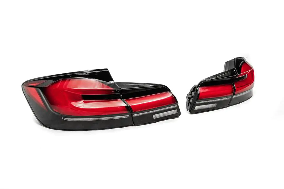 BMW 5 Series F10/F11 2010–2016 Rückleuchten (LCI-Design) Foto 4
