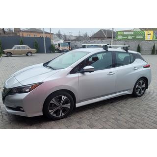 Dachträger für glattes Dach (Chrom, Paar) Nissan Leaf 2017- Foto 1