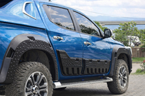 Mitsubishi L200 2015-2024 Türleisten EuroCap (6 Stk, ABS) Foto 3