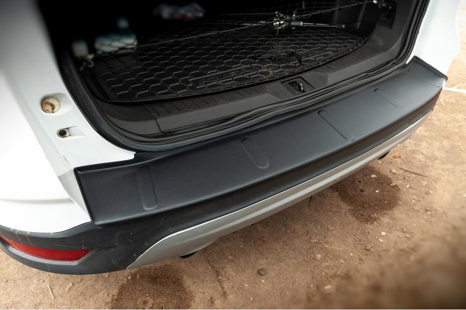 Ford Kuga/Escape 2013-2019 Heckstoßstangenabdeckung EuroCap (ABS) Foto 3