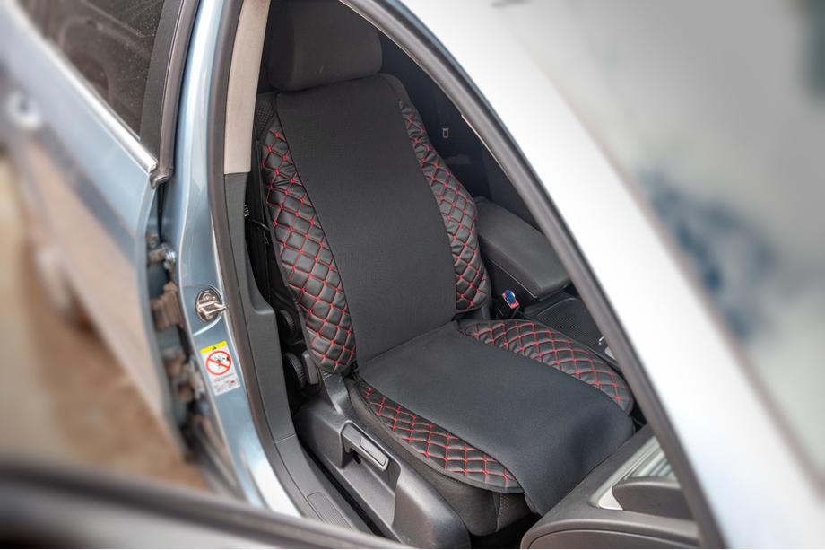 Autositzauflage ECO und Stoff (1 Stk, Schwarz mit roter Naht + Stoff) Image