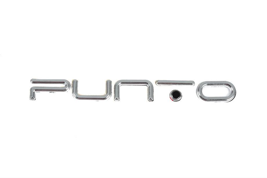 Fiat Punto Grande/EVO 2006-2018 Schriftzug Punto für EVO (schwarzer Punkt, 2037b) Image