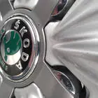 Skoda Felgenaufkleber 56mm J1009 (4 Stk) Foto 3