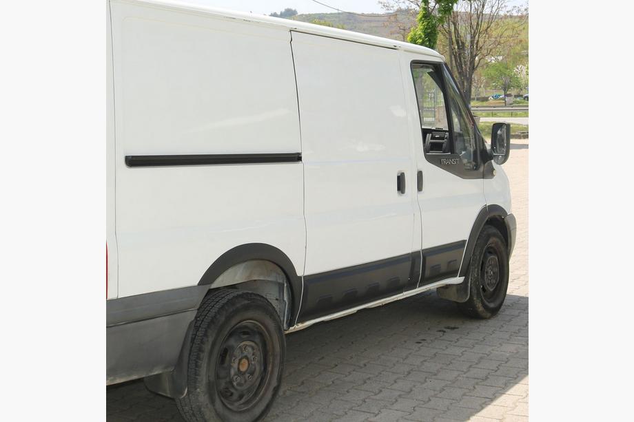 Ford Transit 2000–2014 Türleisten EuroCap (6 Stk, ABS, kurzer Radstand) Foto 2