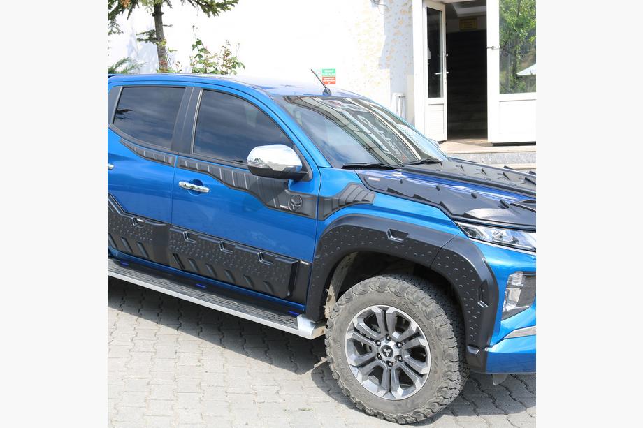 Mitsubishi L200 2015-2024 Radlaufverbreiterungen V2 (2019+, EuroCap) Image