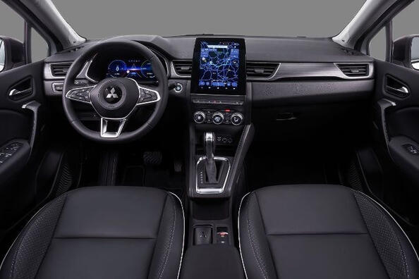 Überblick über den kompakten Crossover Mitsubishi ASX der vierten Generation Foto 5